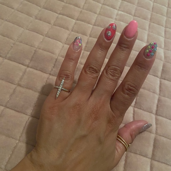 Sale🔥White gold North South statement ring - Picture 10 of 11